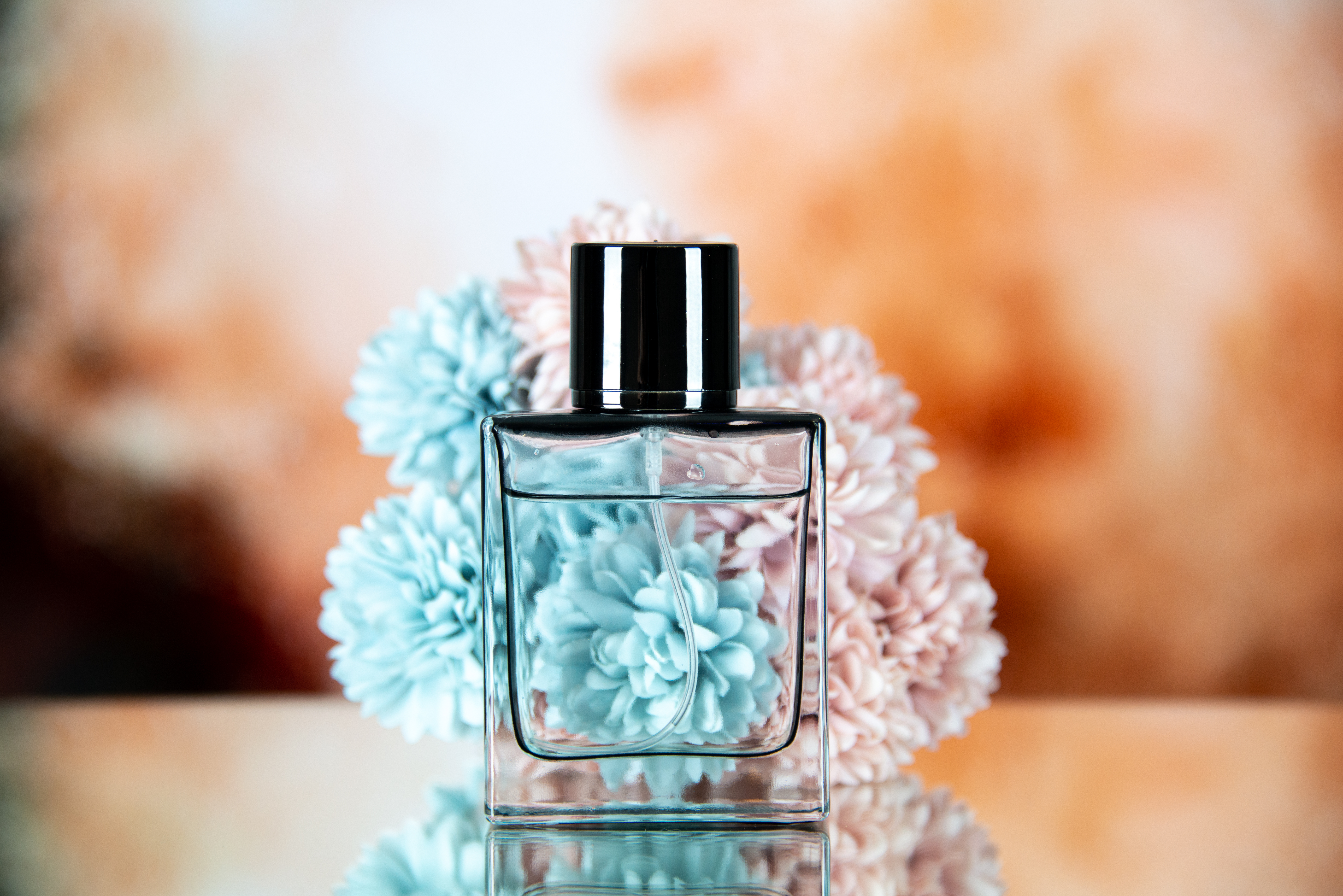 Gender-Neutral Fine Fragrances: Redefining Modern Scent Culture